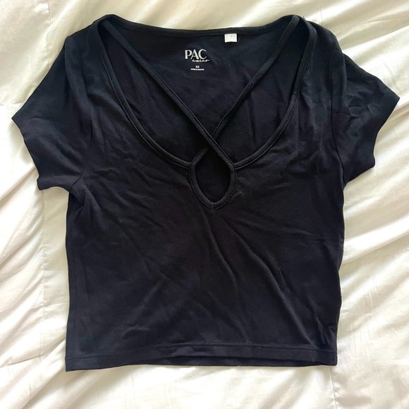 Small Black Tee with Cross-Neck String - Picture 1 of 4
